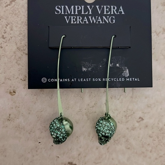 Simply Vera Vera Wang Skull Threaded Earrings Green Rhinestones - Picture 2 of 5